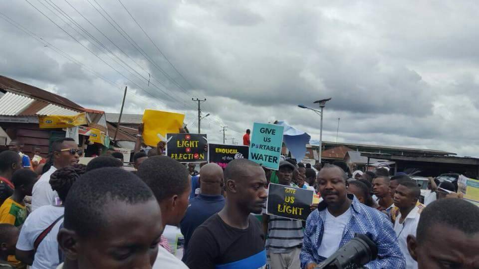 IMG 20180507 195553 PHOTONEWS: 'No ELectricity, No Election' — Ilaje Youth Protest 10 Years Of Blackout