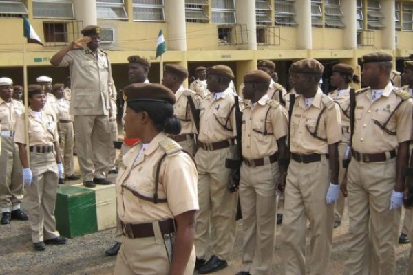 Nigeria Immigration officers
