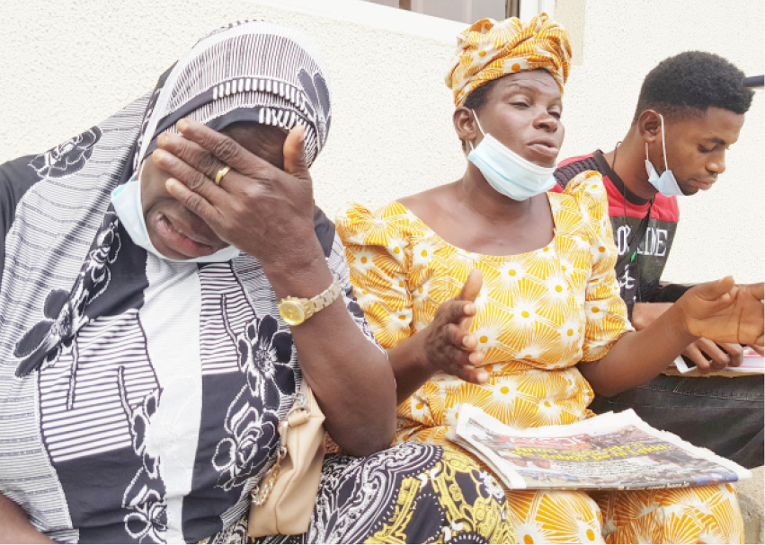 Tearful Mrs.Adijatu Ogunfowora; daughter, Mosunmola and Son in-law, Olatokunbo