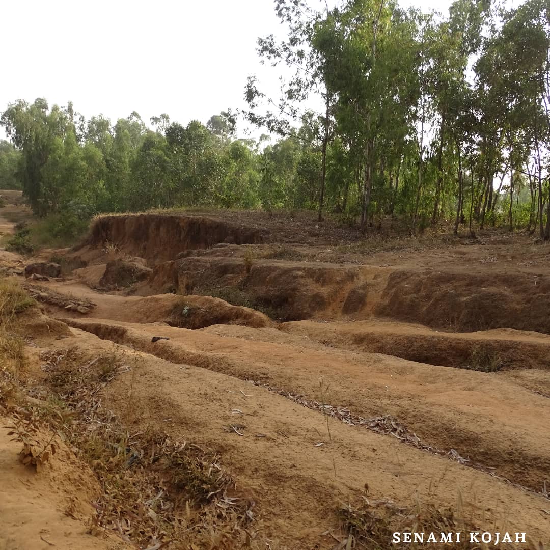 Eroded roads like this one in Daffo characterise most paths in the Bokkos interiors.