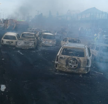 fire PHOTONEWS: Heartbreaking Scenes From The Lagos-Ibadan Expressway Tanker Explosion