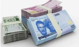 Nigerian Anti-Graft Agency, EFCC Arrests New Naira Notes Racketeers Colluding With Banks In Abuja