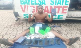 Vigilantes Apprehend 18-Year-Old Over Theft Of 11 Mobile Phones, Phone Accessories In Bayelsa