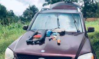 Nigeria Police Announce Recovery Of Arms, Bloodstained Clothes, Car In Pursuit Of Criminal Gang In Anambra 