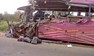 Four Passengers Die On Lagos-Ibadan Expressway In Collision Involving Luxury Bus 
