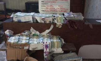 $4.9Million, CFA57Million ‘Counterfeit Notes’ Found In Commercial Bus On Nigeria’s Lokoja-Abuja Highway