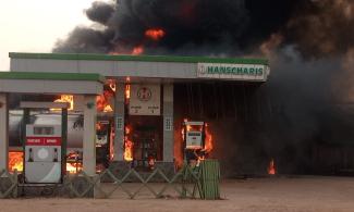 Motorists Escape Death As Fire Razes Petrol Station, Fuel Tanker In Enugu