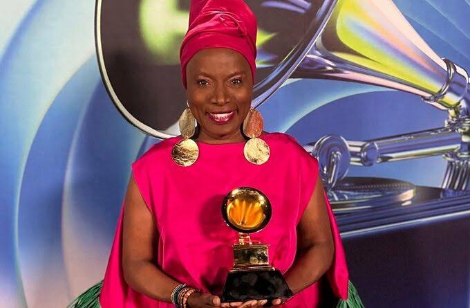 Nigerian Tweeps Bully Beninese Singer, Angelique Kidjo Over Grammy Win Against Wizkid