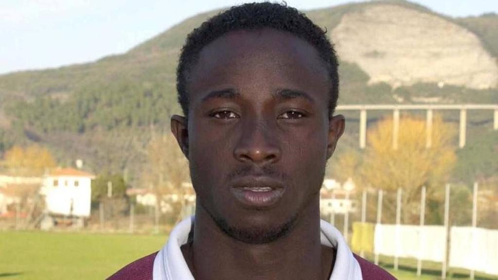 Former Nigerian Footballer Found Dead In His Car Days After Complaining Of Leg Pain