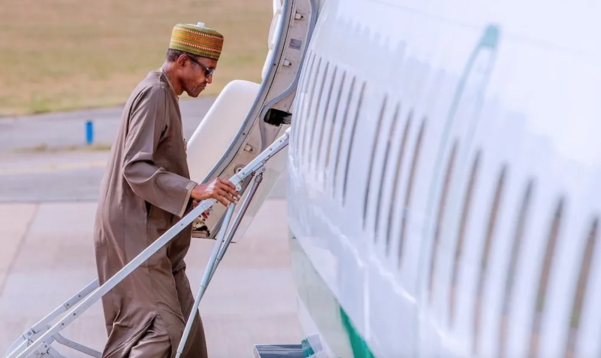 [GIST] Junketing Nigerian President, Buhari Travels To Liberia To ‘Discuss Security, Rule Of Law’