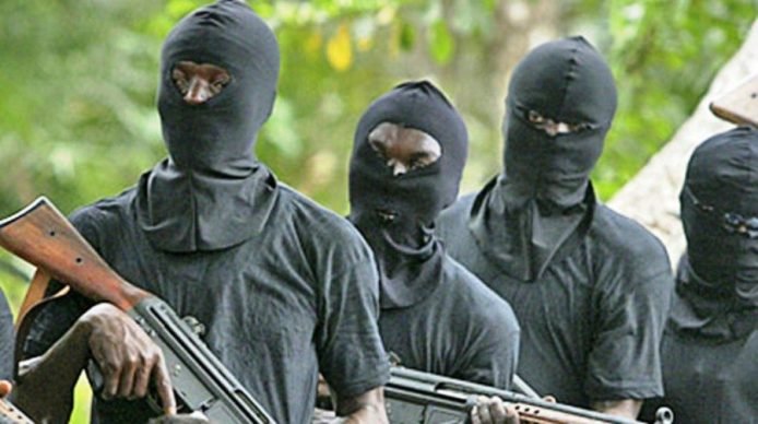 [GIST] Gunmen Kill Former Bauchi Governor, Adamu Mu’azu’s Nephew, Abduct Three Family Members