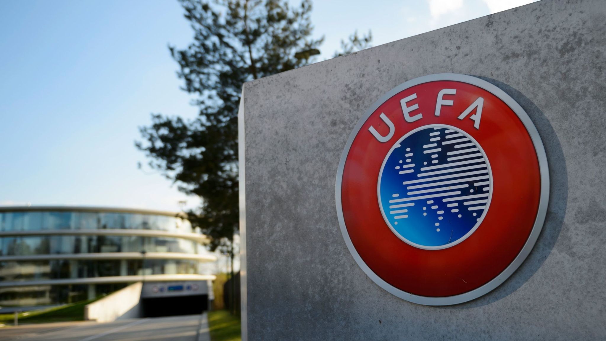 UEFA Moves To Suspend Russian Teams – Report