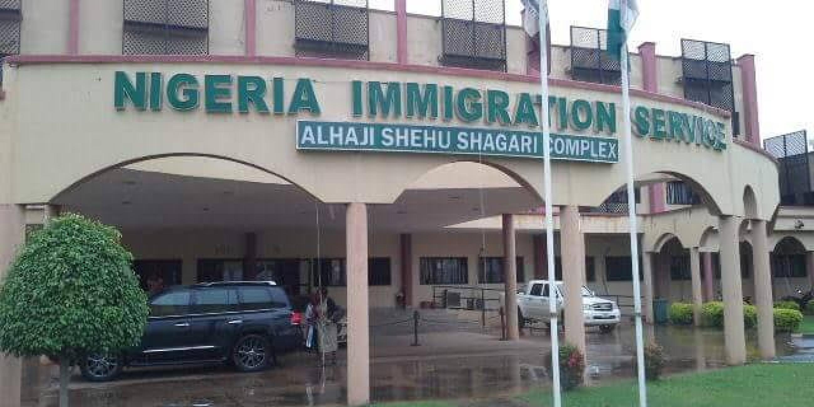 nigerian-immigration-service-opens-offices-on-saturdays-to-clear