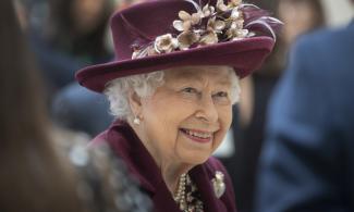 Panic As Doctors Express Concern For Queen Of England’s Health, Place 96-Year-Old Monarch Under Medical Supervision