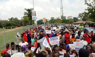 Group Protests In Abuja As Africa’s Richest Man, Dangote Battles Kogi Government Over Ownership Of Obajana Cement Factory