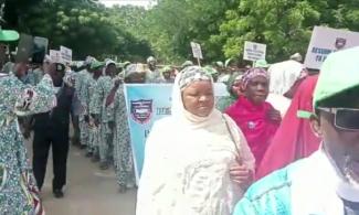 Old Men, Women Protest Non-payment Of Pensions, Gratuities After 35 Years Of Service In Kano