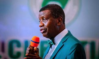 Buhari-led Nigerian Government Wants To Make Naira Look Beautiful Even If It Can’t Buy Bread – Pastor Adeboye
