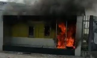 BREAKING: Angry Youths Burn Down Access Bank In Delta State During Violent Protests Over Naira Scarcity