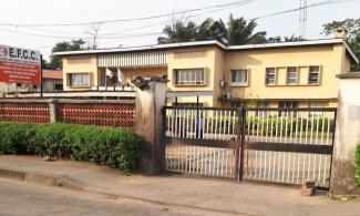 BREAKING: Suspects In EFCC Custody Feared Missing After Takeover Of Its Lagos Office By Nigeria's Secret Police, DSS 