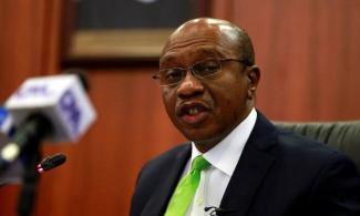 Suspended Central Bank Governor, Emefiele Asks Court For Bail On Personal Recognizance, Hires 5 Senior Advocates Of Nigeria, Other Lawyers For Defence