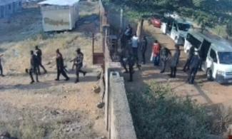 EXCLUSIVE: EFCC Invades Abuja Property Despite Court Order Restraining Agency, Awarding N20Million To Jona Brothers